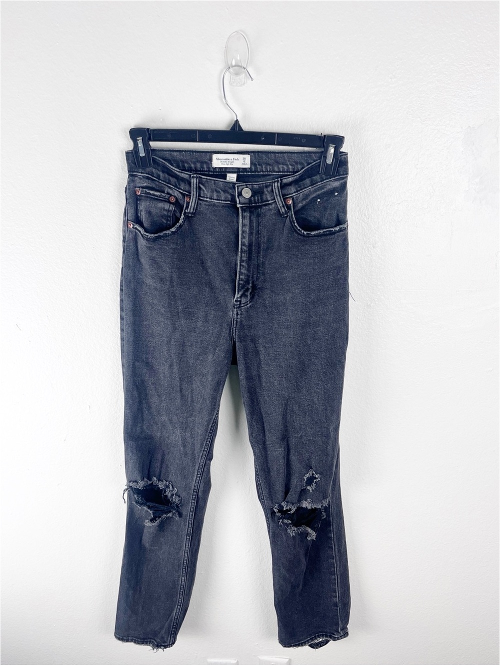 ABERCROMBIE & FITCH Black Distressed The Ankle Straight Ultra High Rise Jeans 28
